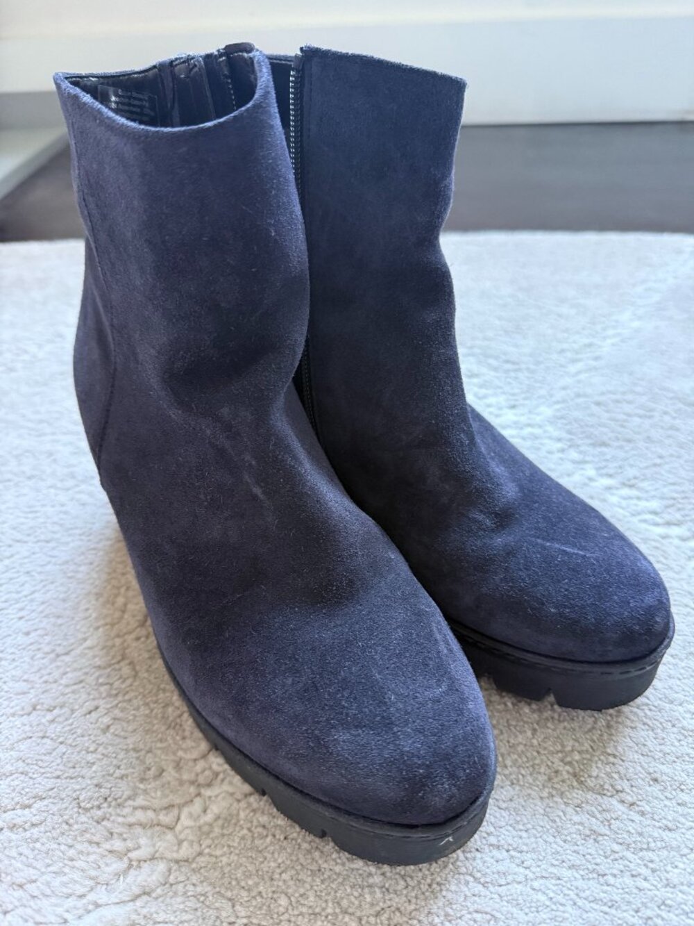Suede Gabor Wedge Boots - Beautiful Navy, Great Condition